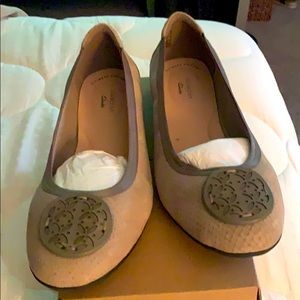 Clarks Gracelin Lola flats